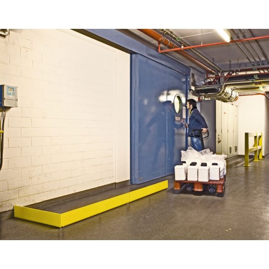 Black Bull Sliding Door Protection Guards 197.24.121 Black Bull Sliding Door Protection Guards 197.24.121